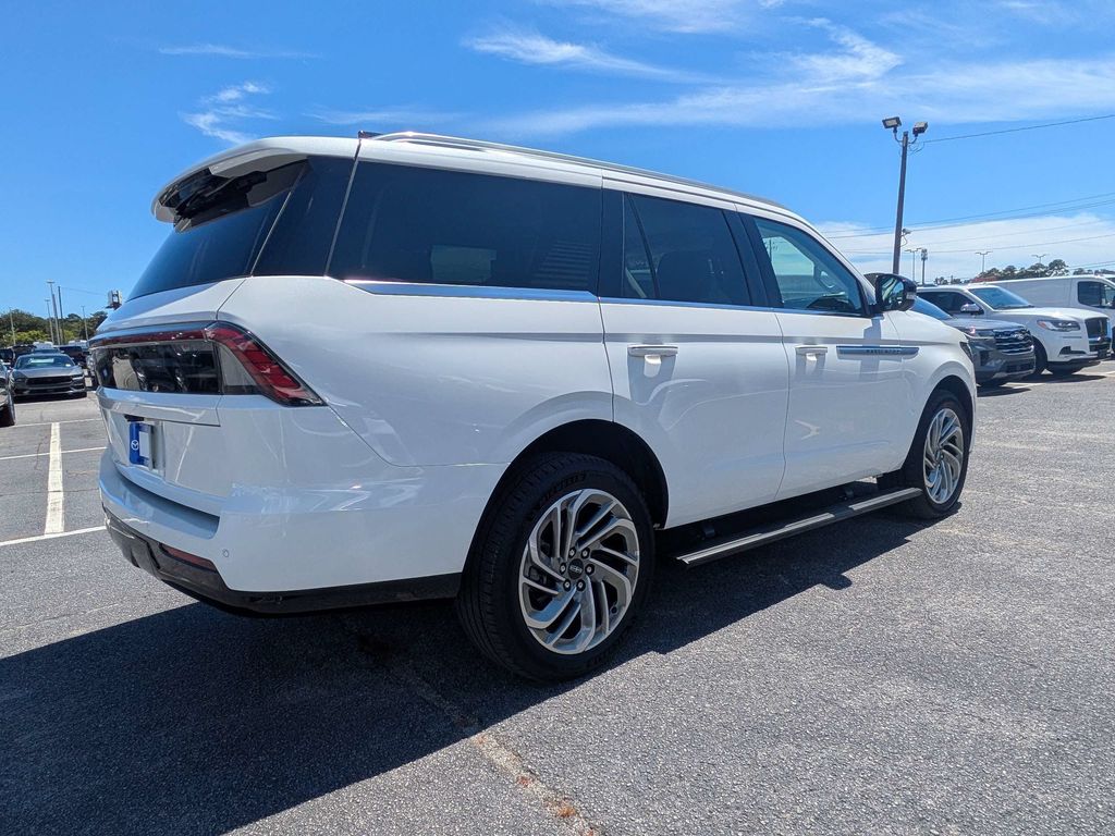 2026 Lincoln Navigator Reserve