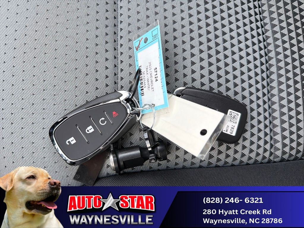 new 2025 Chevrolet Trax car, priced at $24,465