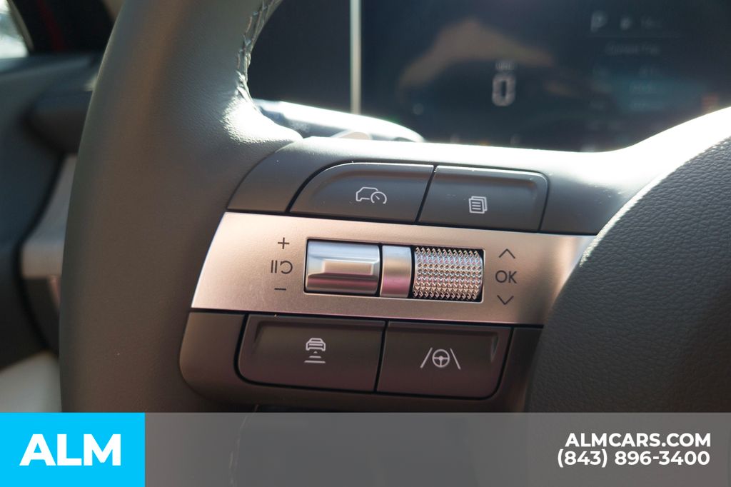 2025 Hyundai Sonata Hybrid SEL - Photo 30