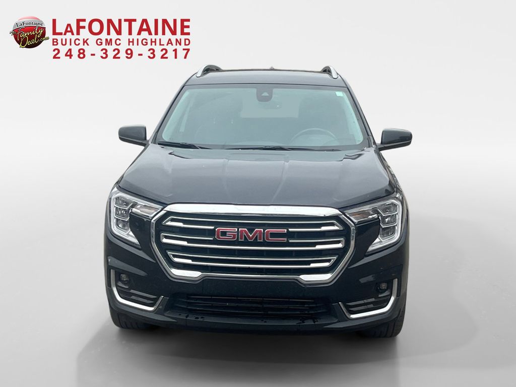 2022 GMC Terrain SLT 2