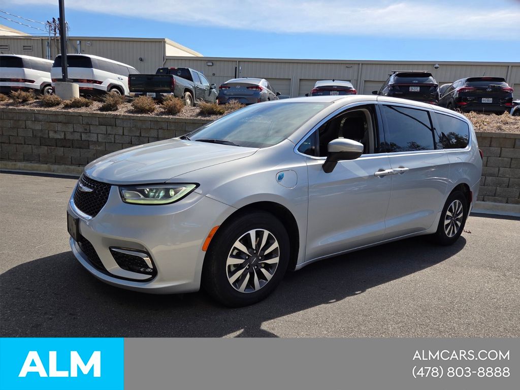 Silver Mist Clearcoat 2023 Chrysler Pacifica Hybrid Touring L FWD Minivan Front-Wheel Drive Continuously Variable Transmission