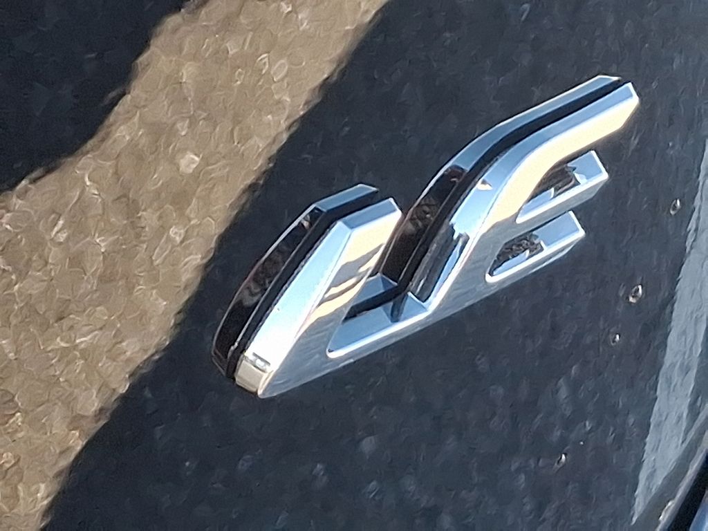 Thumbnail: 2025 Toyota Corolla - 6