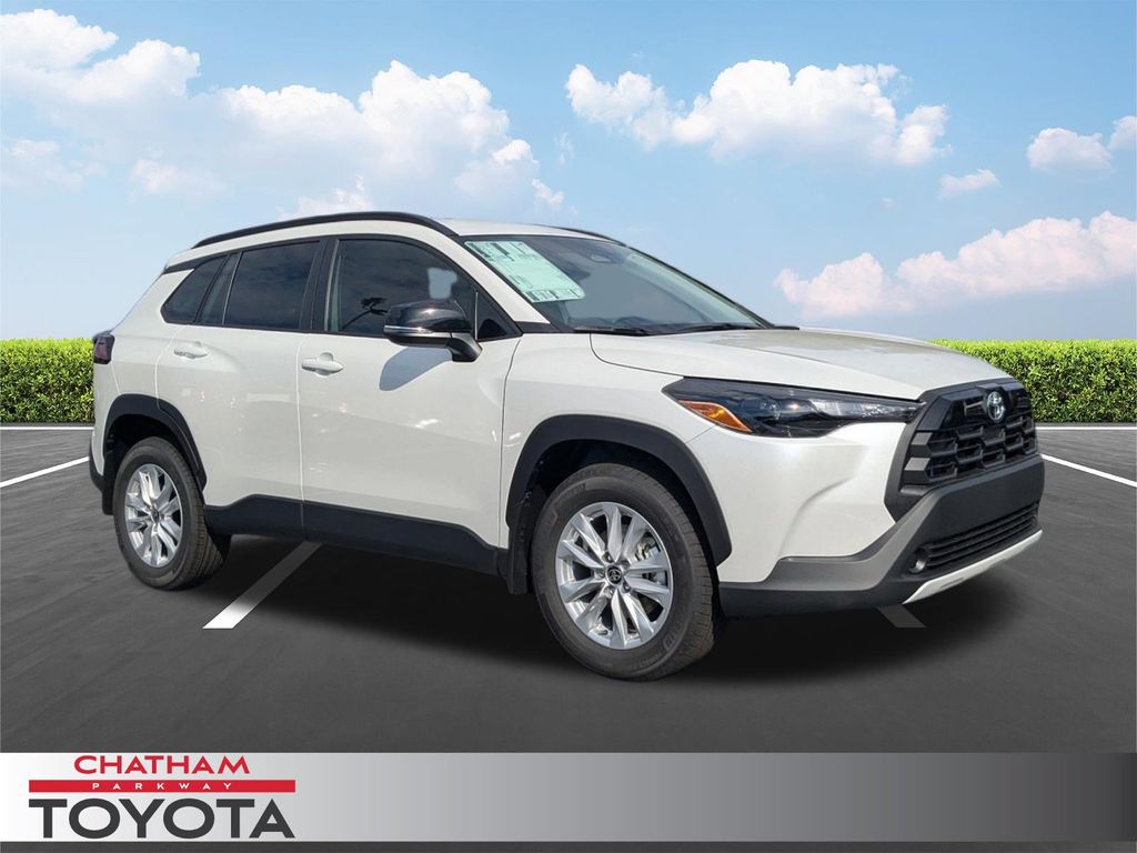 White (Wind Chill Pearl) 2026 Toyota Corolla Cross SUV / Crossover Front-Wheel Drive Continuously Variable Transmission