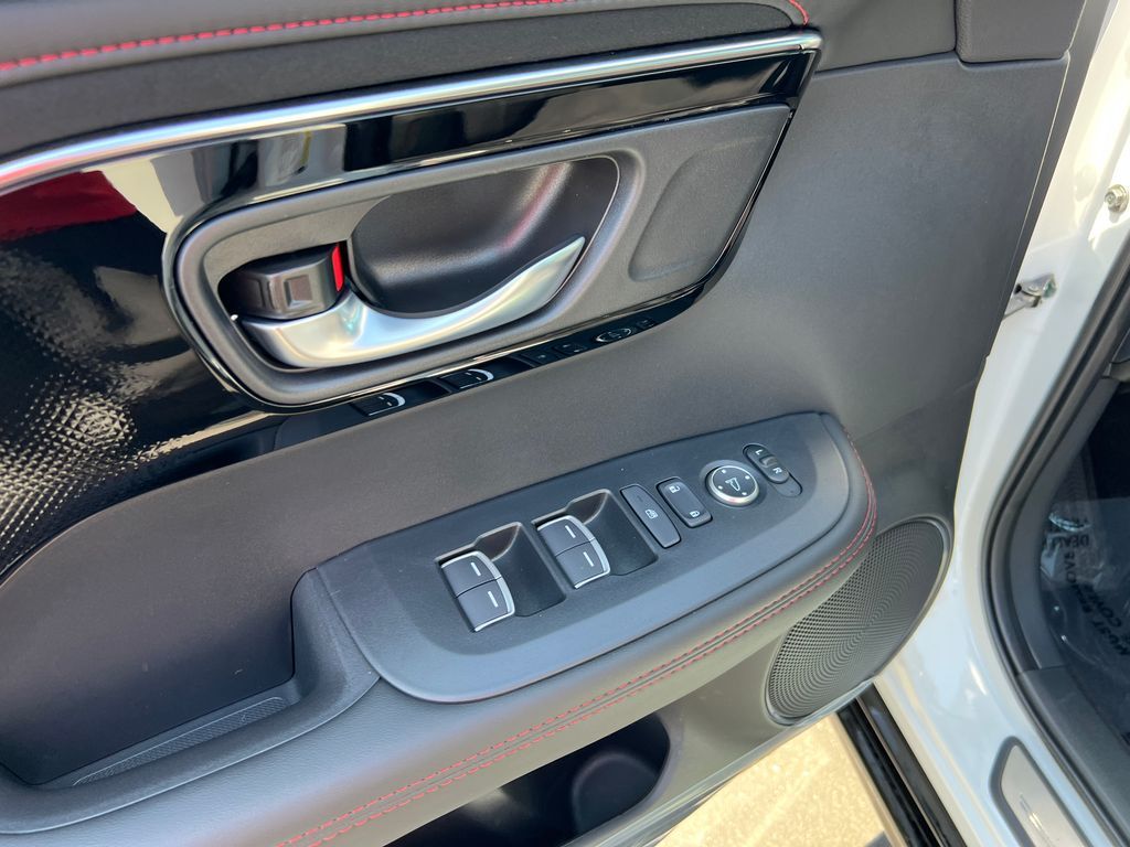 Thumbnail: 2025 Acura ADX - 12