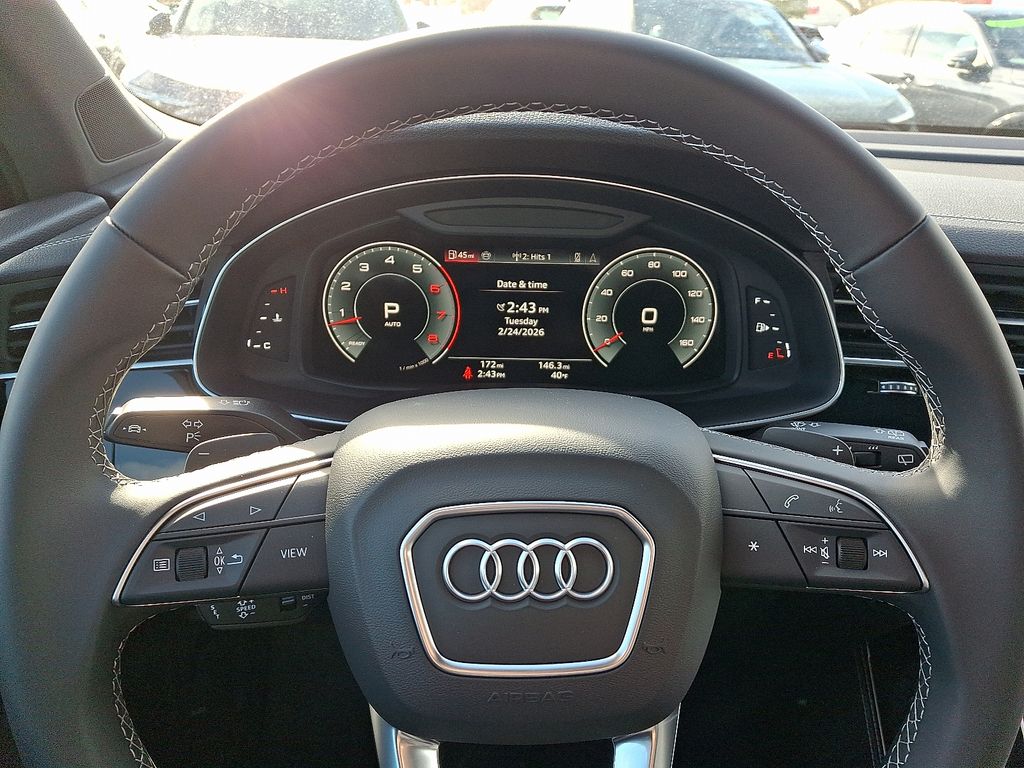 Thumbnail: 2026 Audi Q7 - 9