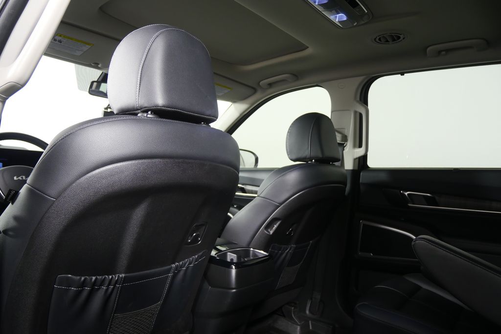 Thumbnail: 2023 Kia Telluride - 18