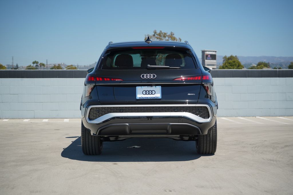 Thumbnail: 2026 Audi Q3 - 7