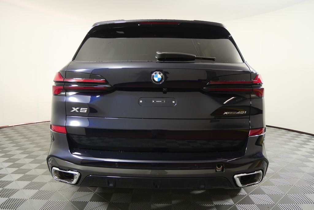 Thumbnail: 2026 BMW X5 - 4