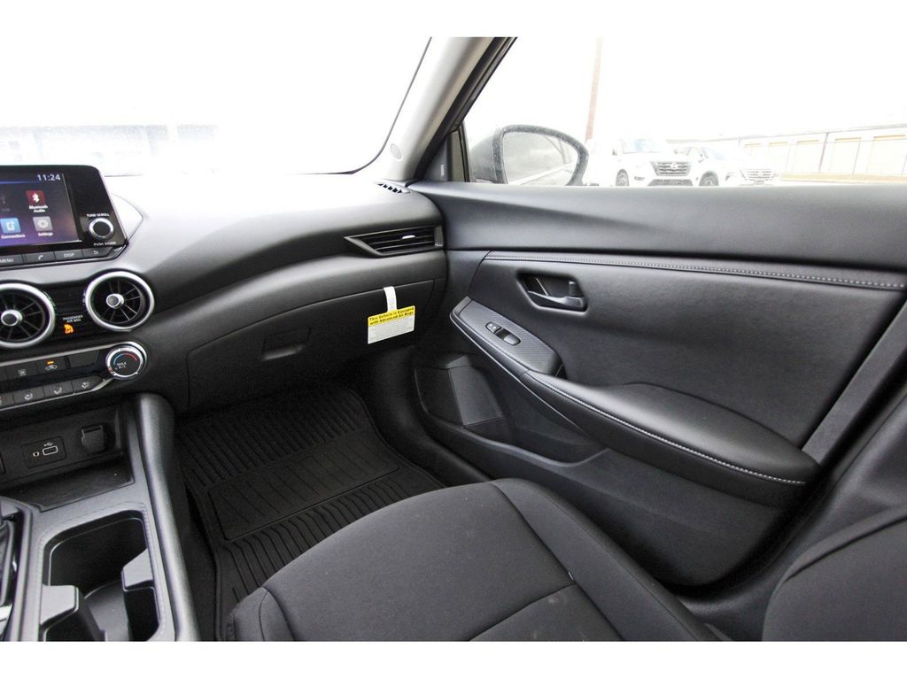 2025 Nissan Sentra S - 7