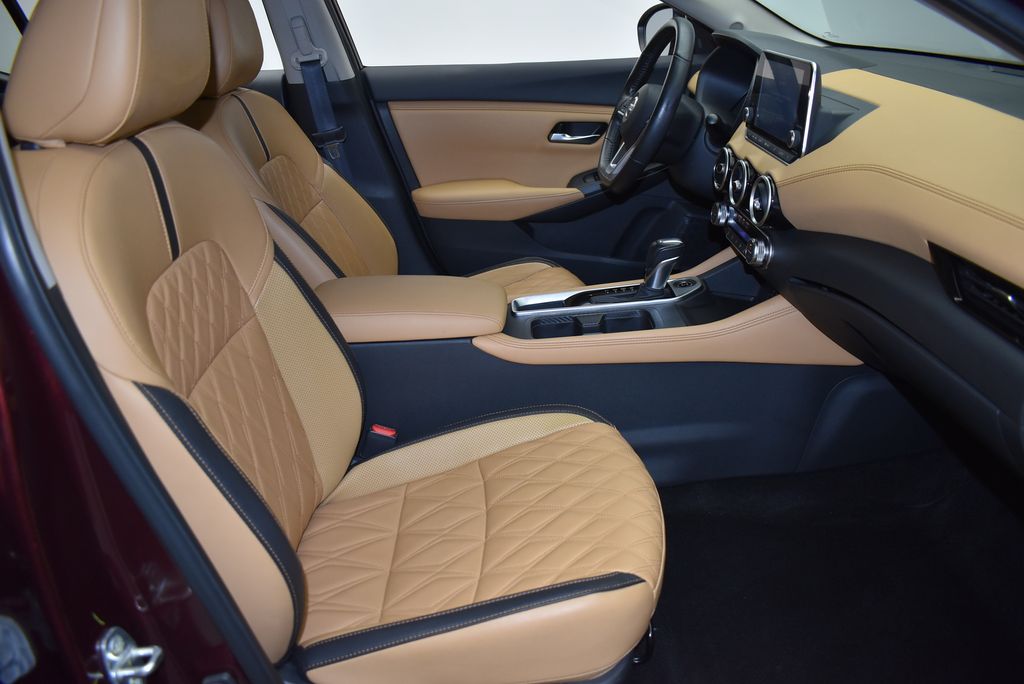 Thumbnail: 2023 Nissan Sentra - 22