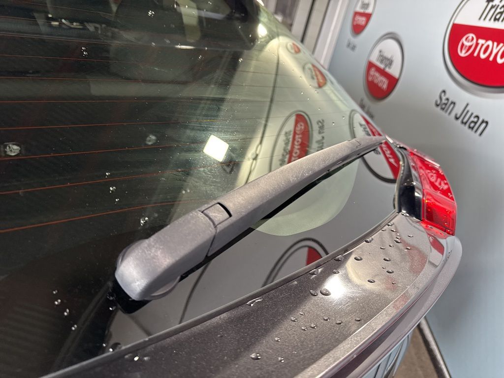 Used Car 2021 Toyota C-hr  Le For Sale Under $25,000 In San Juan, Puerto Rico