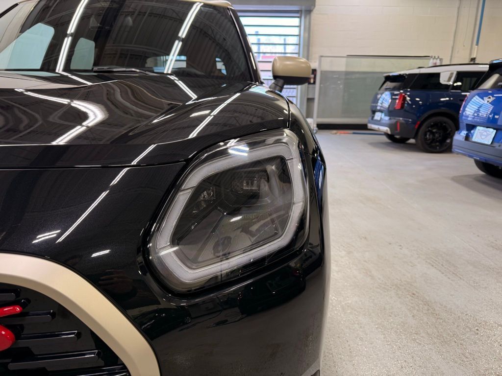 Thumbnail: 2026 MINI Cooper Countryman - 9