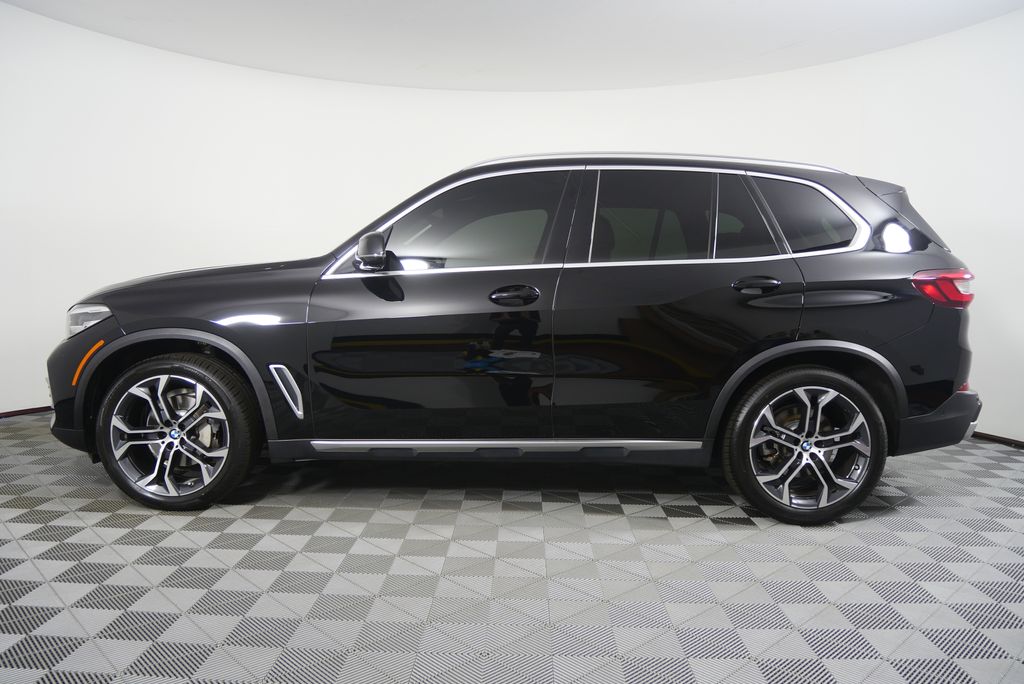 Thumbnail: 2023 BMW X5 - 6