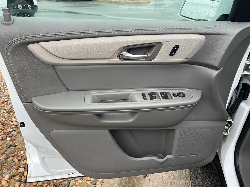 Used 2017 Chevrolet Traverse SUV