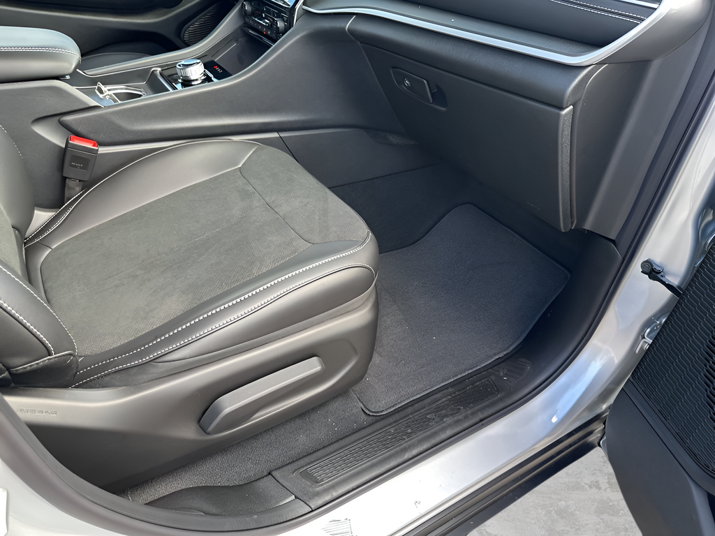 New Car 2025 Jeep Grand Cherokee L  For Sale Under $50,000 In Austin, Texas