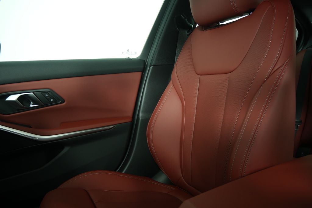 Thumbnail: 2026 BMW 3 Series - 22