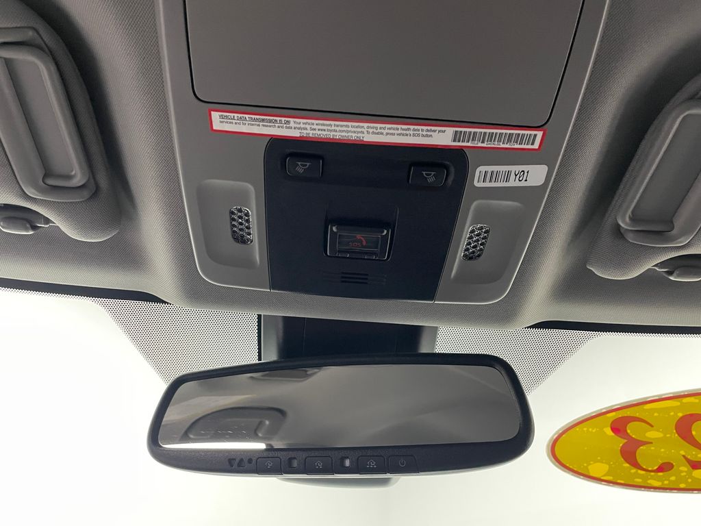 Thumbnail: 2023 Toyota Camry - 31