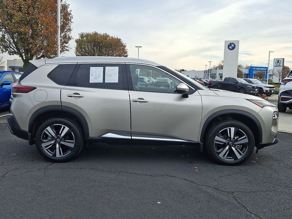 Thumbnail: 2022 Nissan Rogue - 7