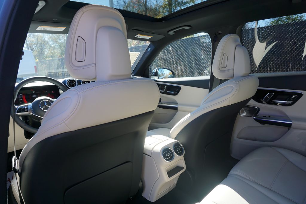 Thumbnail: 2026 Mercedes-Benz GLC - 15