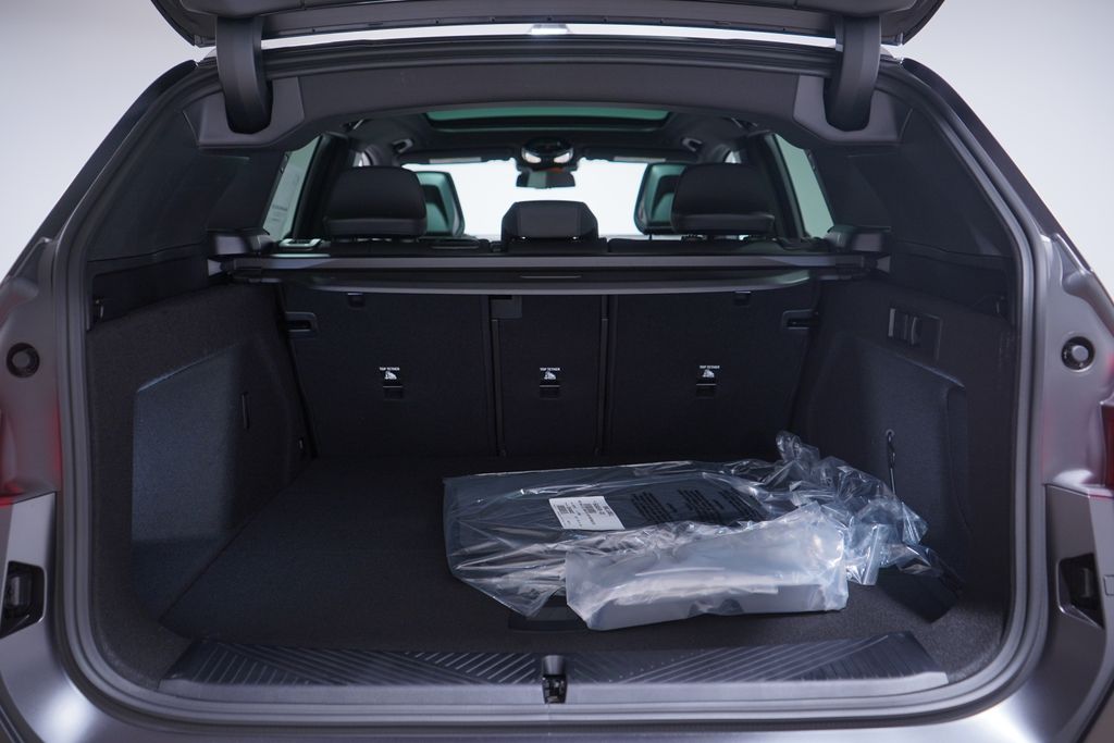 Thumbnail: 2026 BMW X3 - 13