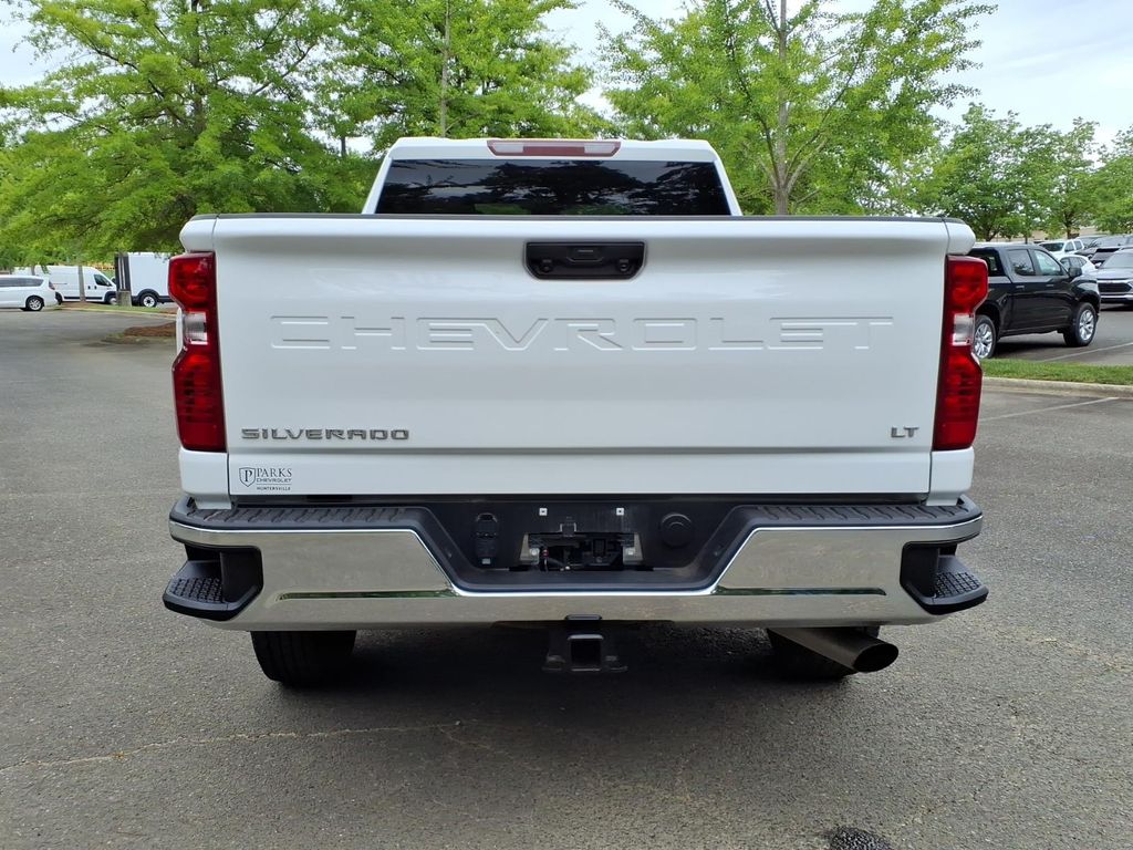 ChevroletSilverado 2500HD30
