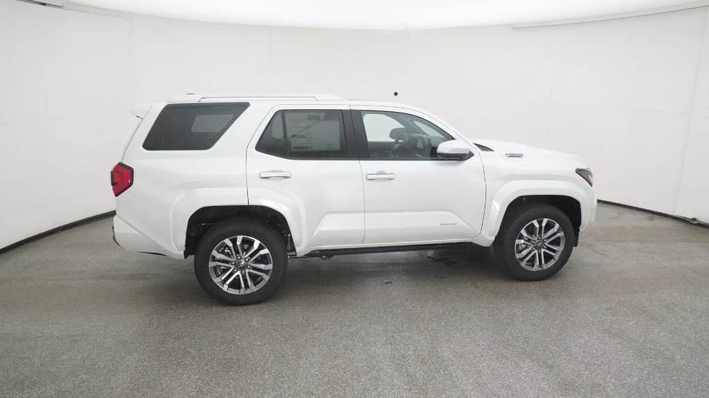 Thumbnail: 2025 Toyota 4Runner - 13