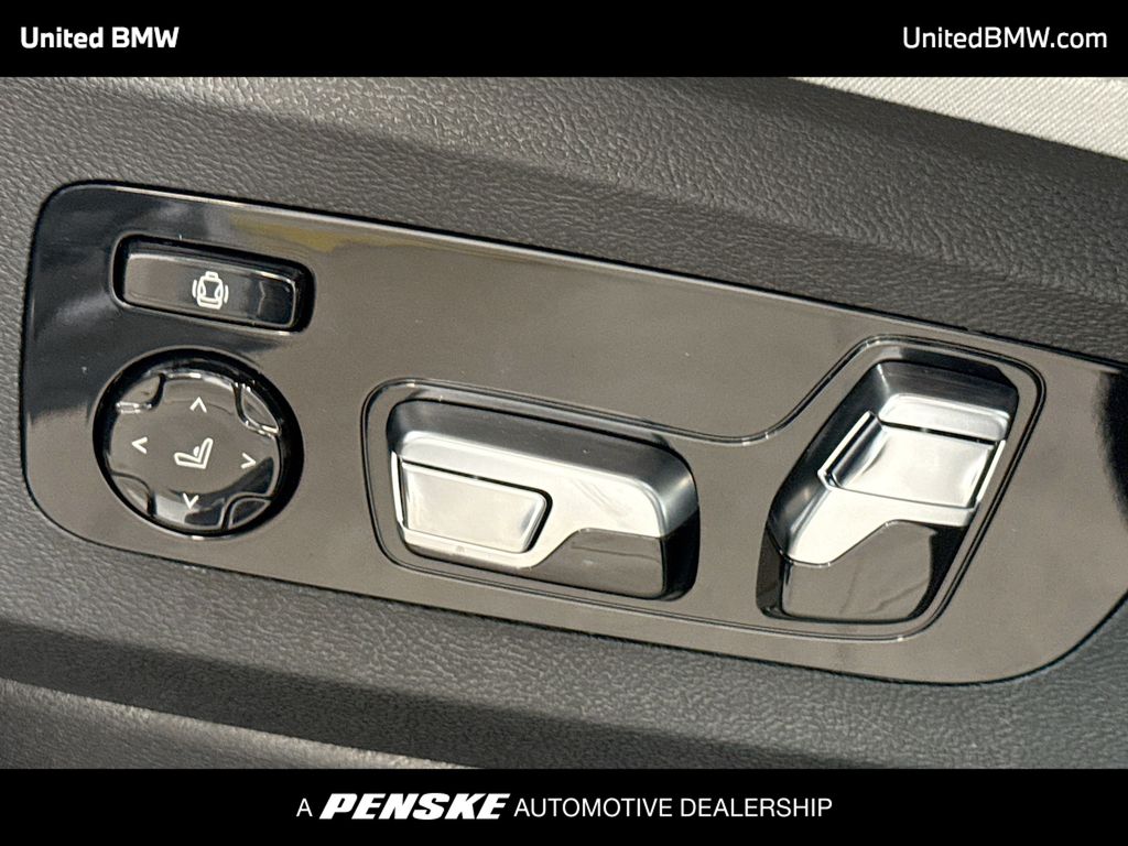 Thumbnail: 2026 BMW X5 - 4