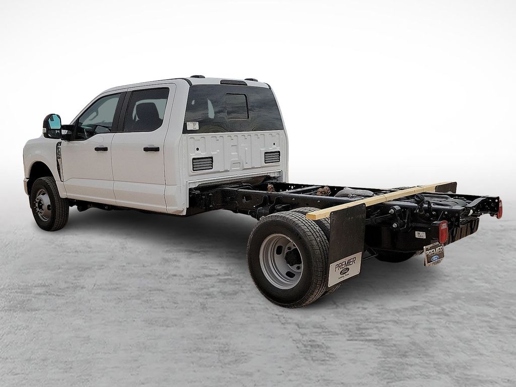 New 2026 White Ford XL image 7