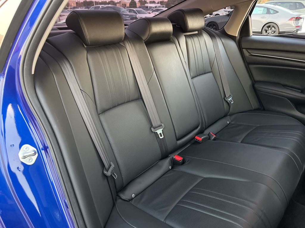 Thumbnail: 2021 Honda Accord - 27