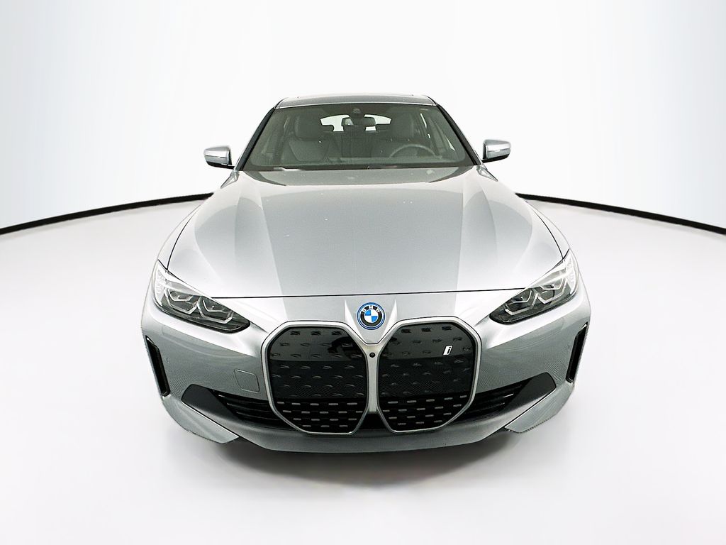 2024 BMW i4 eDrive35 2
