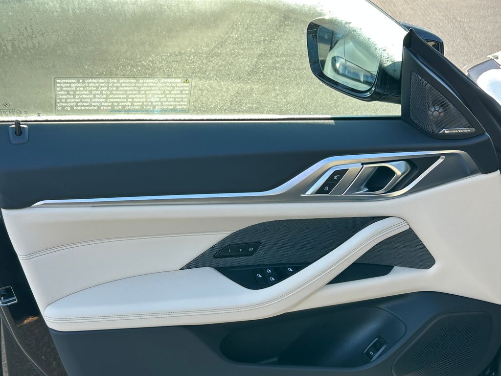 Thumbnail: 2025 BMW i4 - 11