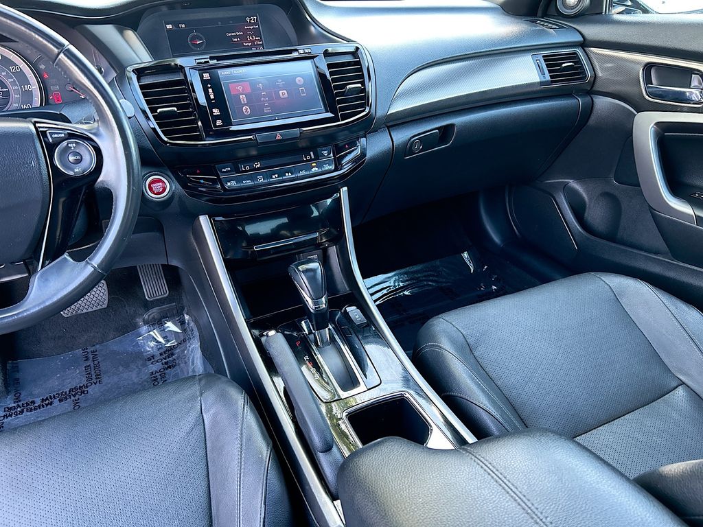 Thumbnail: 2016 Honda Accord - 24