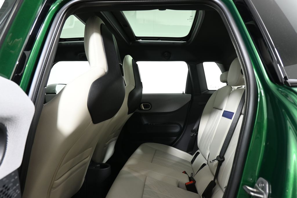 2025 MINI Cooper Hardtop S 26
