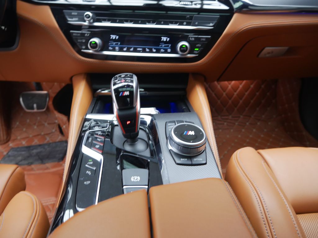 Thumbnail: 2020 BMW M5 - 26