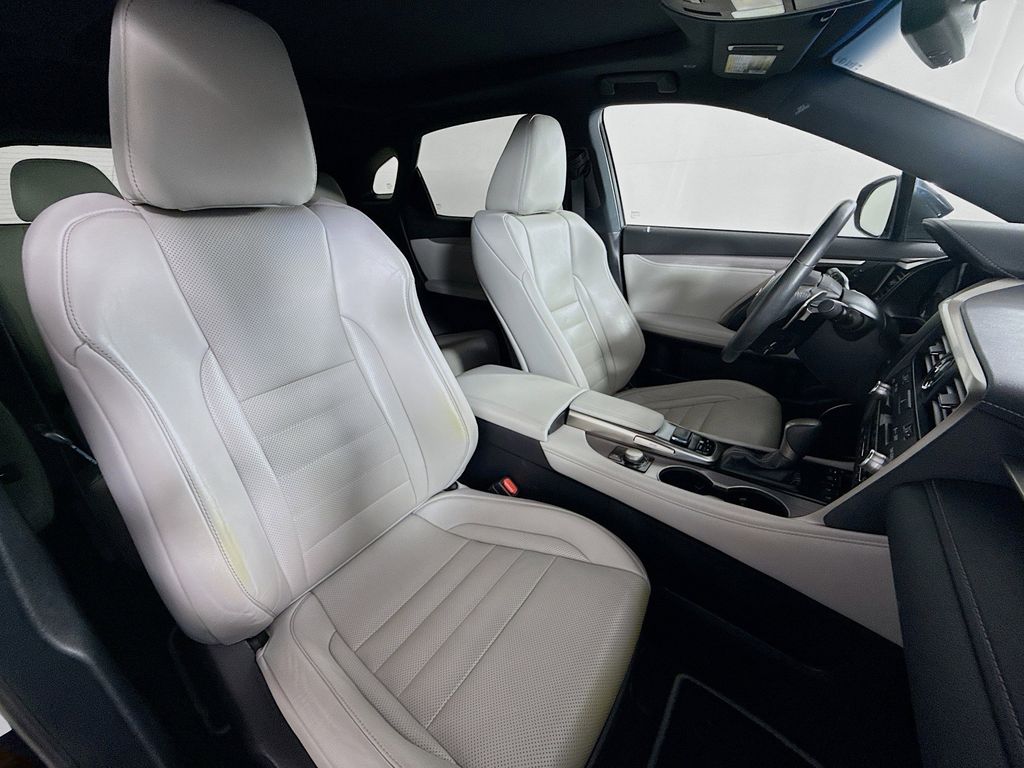 Thumbnail: 2017 Lexus RX - 28