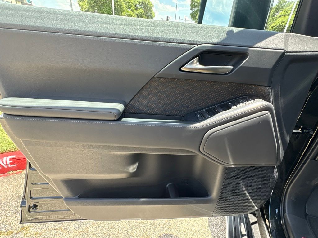 Thumbnail: 2026 Lexus GX - 12