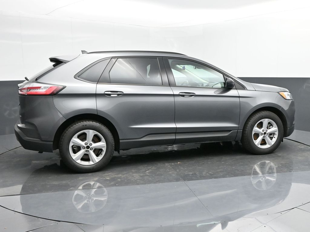 2023 Ford Edge SE