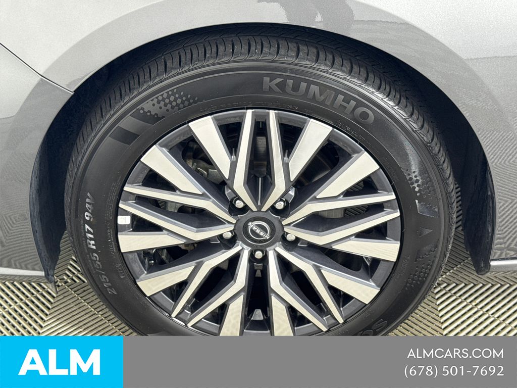 Used 2025 Gray Nissan 2.5 SV image 15