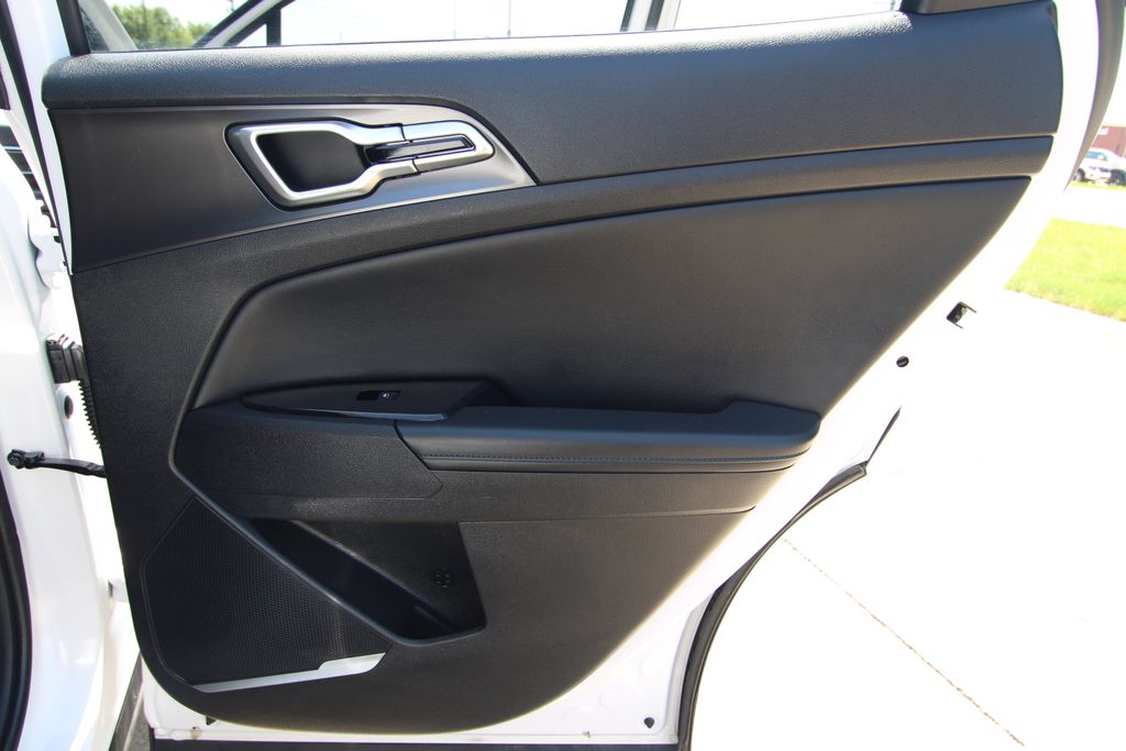 Used 2024 Kia Sportage SUV