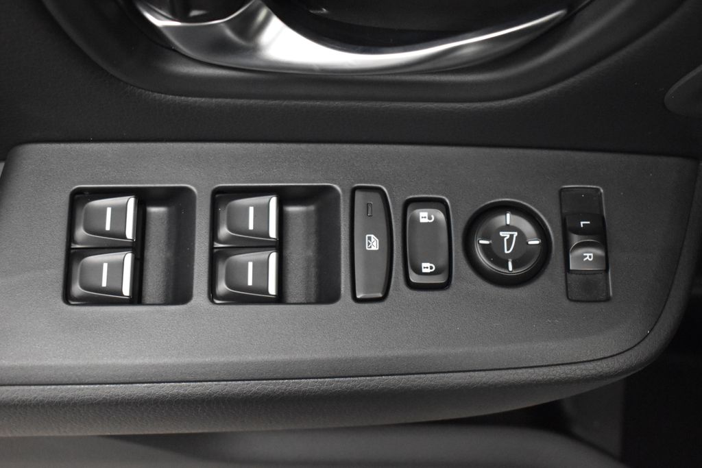 Thumbnail: 2025 Honda Pilot - 9