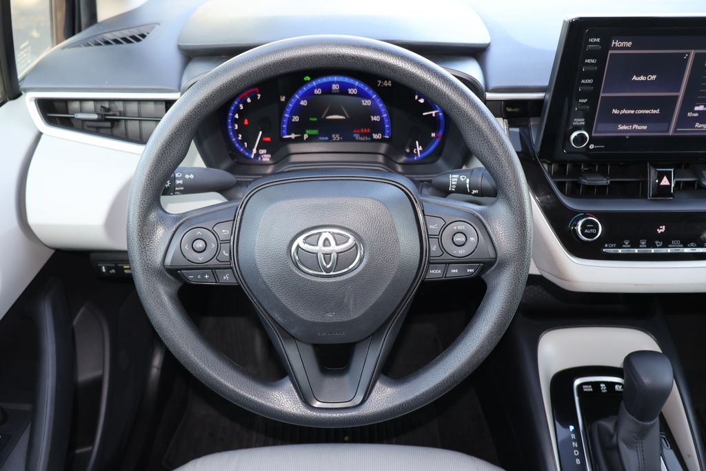 2022 Toyota Corolla LE 11