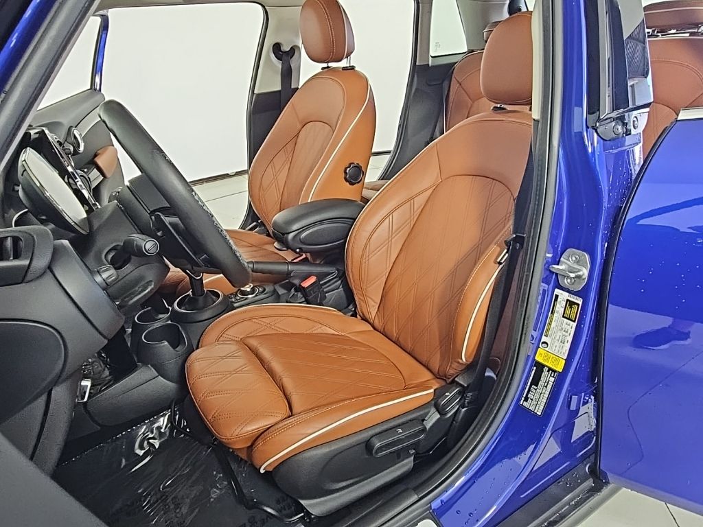 Thumbnail: 2021 MINI Cooper - 22