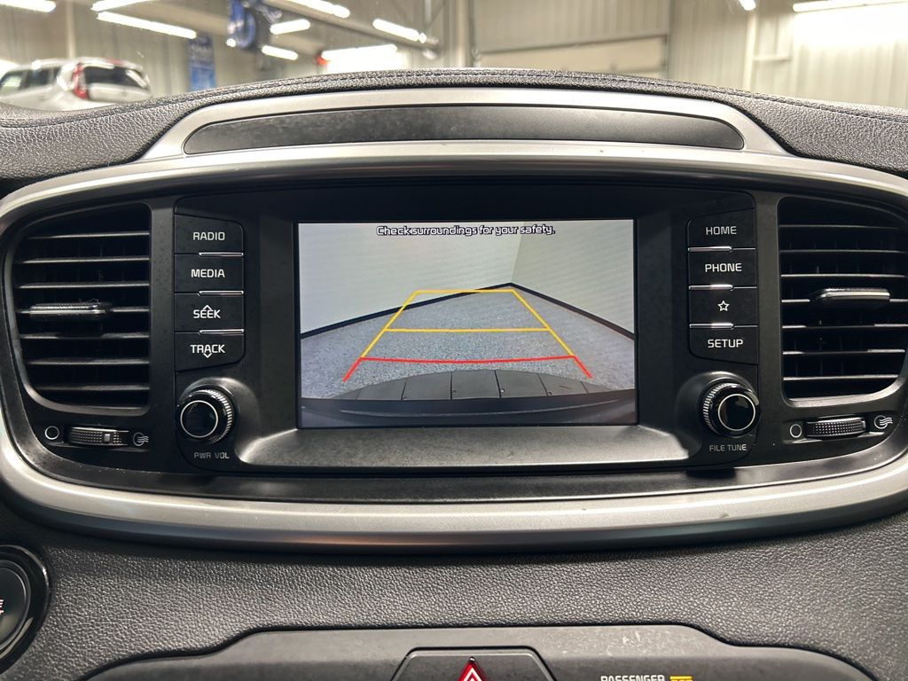 used 2020 Kia Sorento car, priced at $17,257