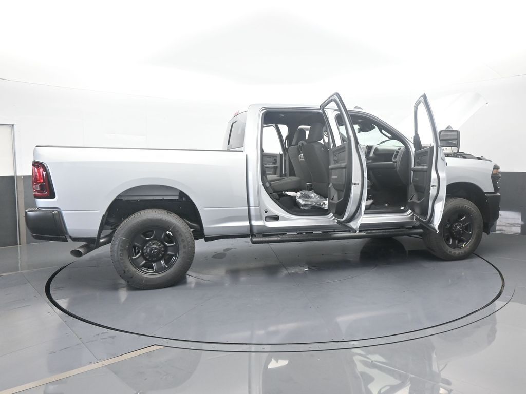 Used 2026 Silver Zynith Ram Tradesman image 69
