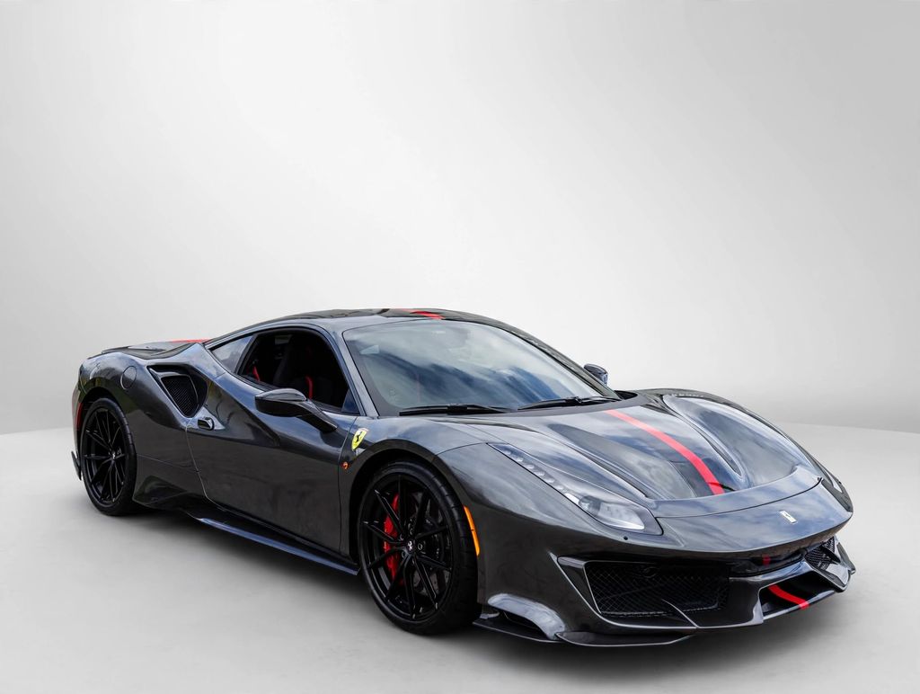 2019 Ferrari 488 Pista Coupe RWD