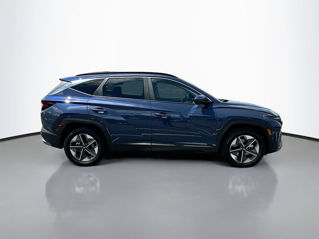 Thumbnail: 2025 Hyundai Tucson - 4