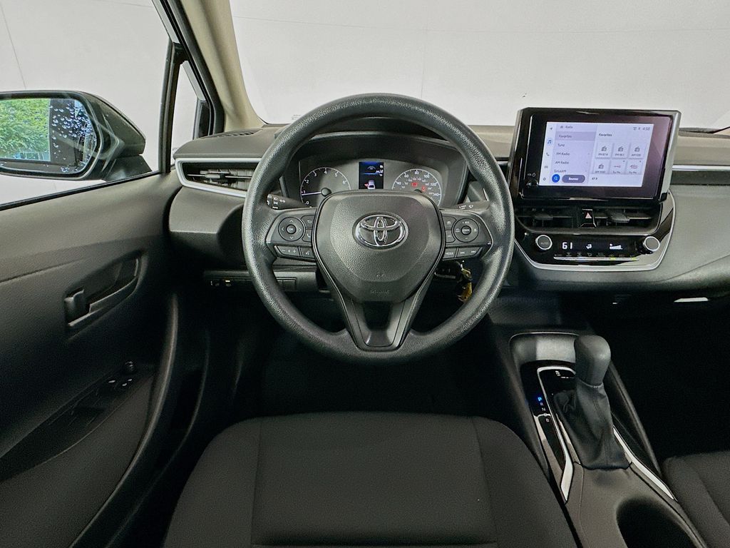 Thumbnail: 2025 Toyota Corolla - 21