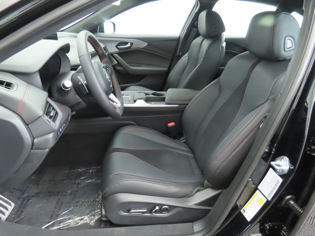 Thumbnail: 2025 Acura TLX - 19