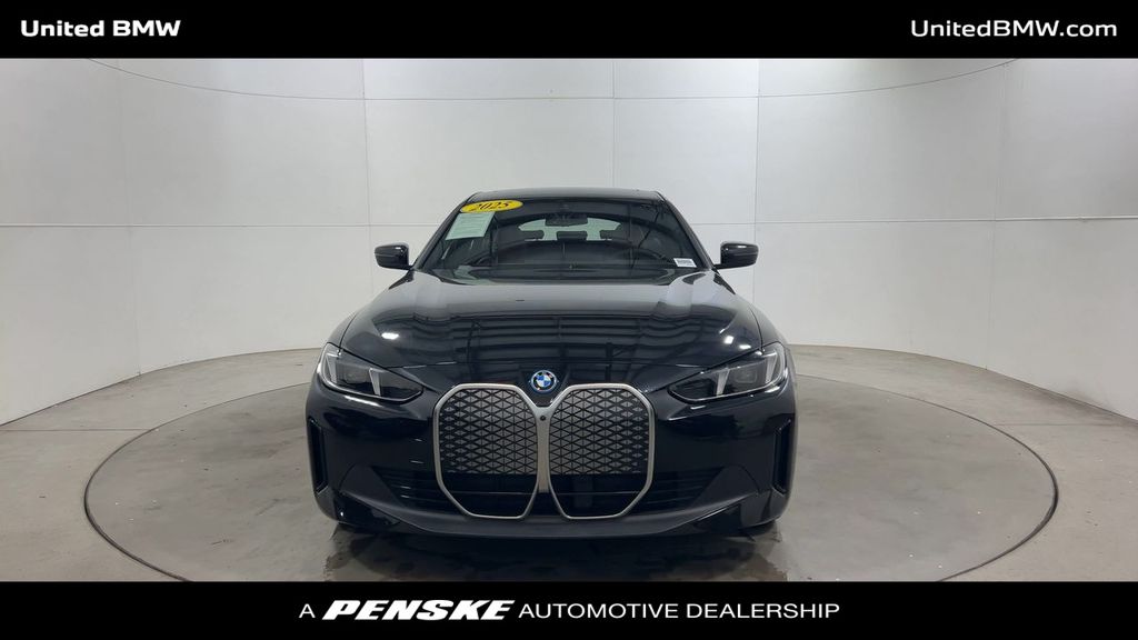 Thumbnail: 2025 BMW i4 - 3