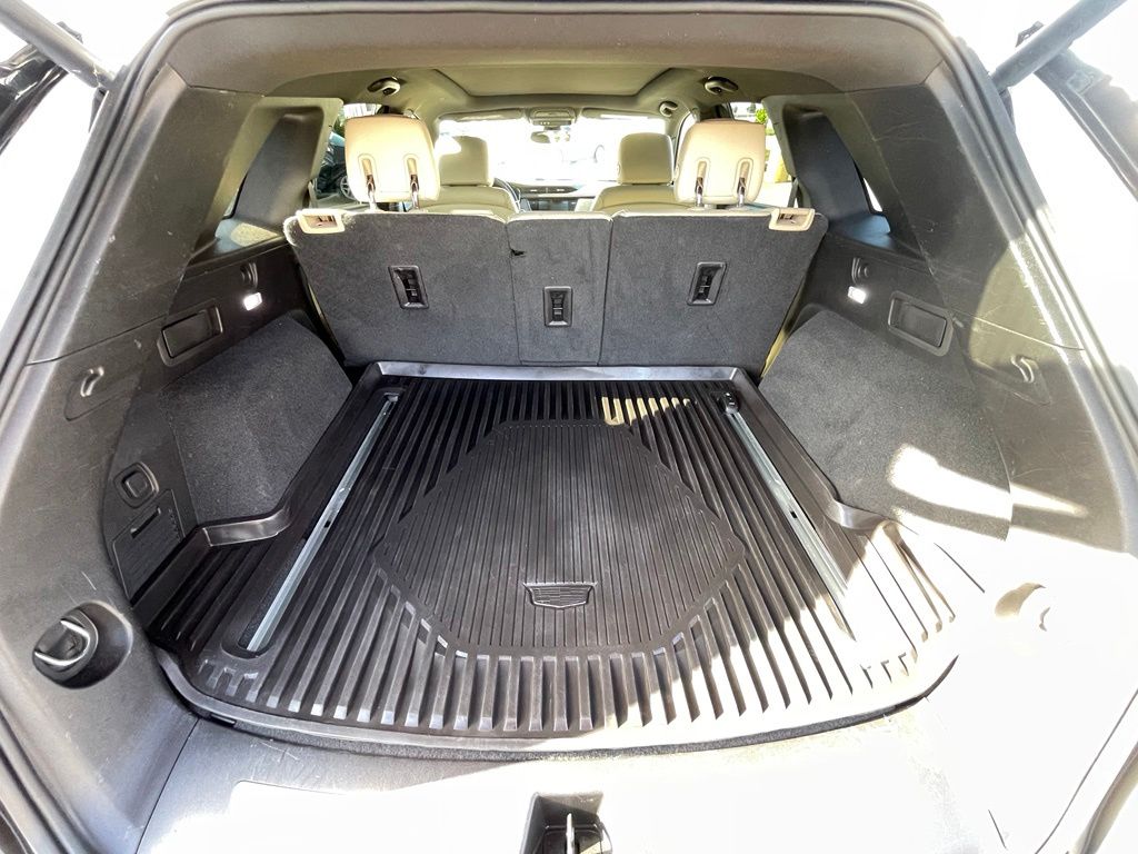 2019 Cadillac XT5 Luxury White at Cook Ford